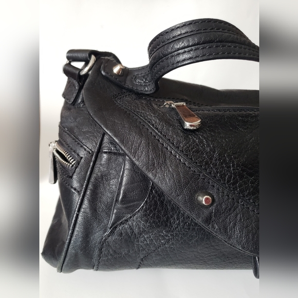 Zara | Leather Handbag with Shoulder Strap - Picture 3 of 15